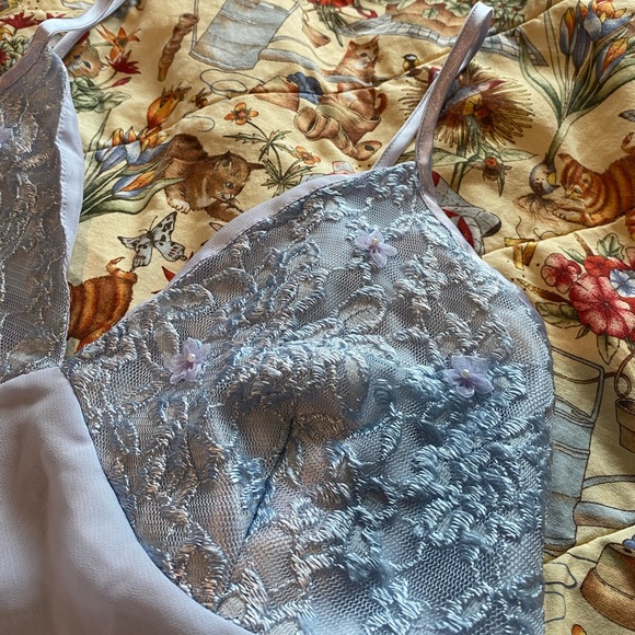 periwinkle slip - Picture 3 of 6